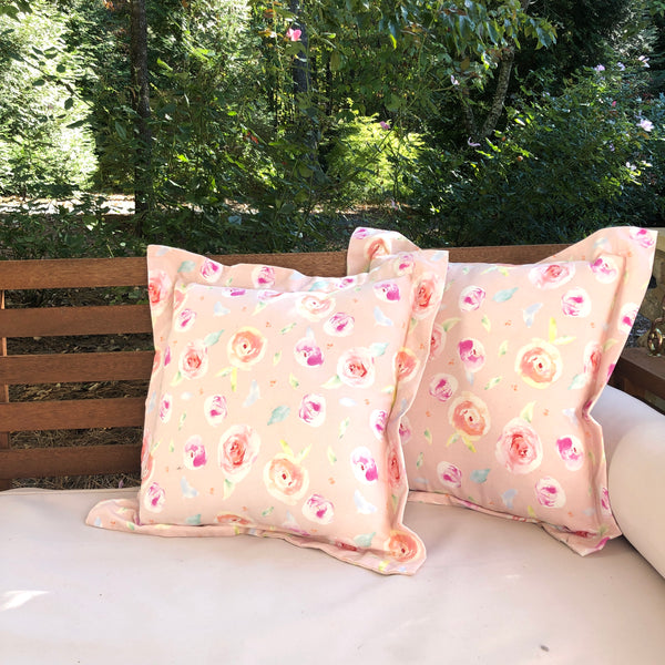 Throw Pillow-Pink flowers
